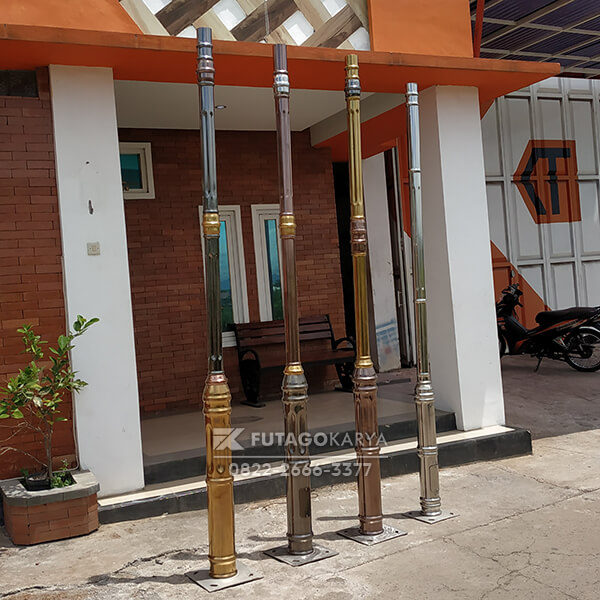  Tiang  Lampu  Stainless  Steel Antik Proyek Futago Karya