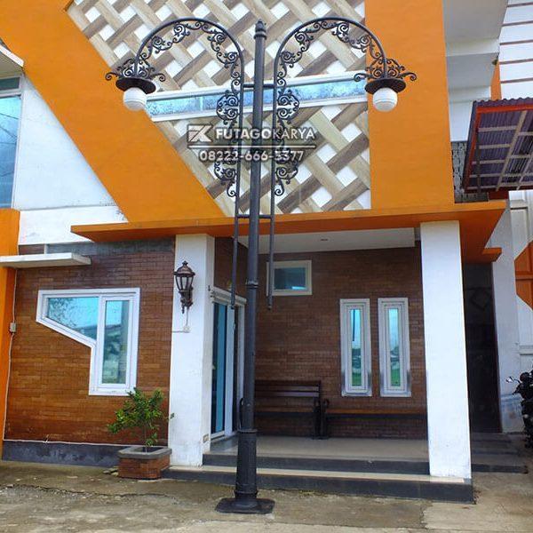 Tiang lampu antik cabang ornamental 600x600