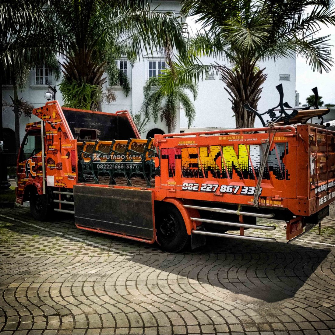 Pengiriman Kursi Tulip Al Azhar Azhima Hotel Resort and Convention Boyolali 2021 scaled 1100x1100