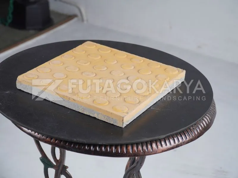 Penyebaran Ubin Difabel di Berbagai Kota di Indonesia