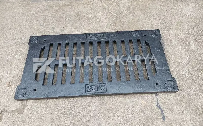 Grill Grating Besi Penutup Saluran Drainase