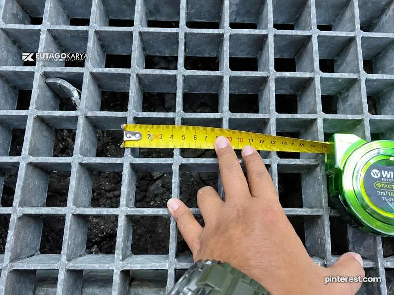 Perawatan grating besi