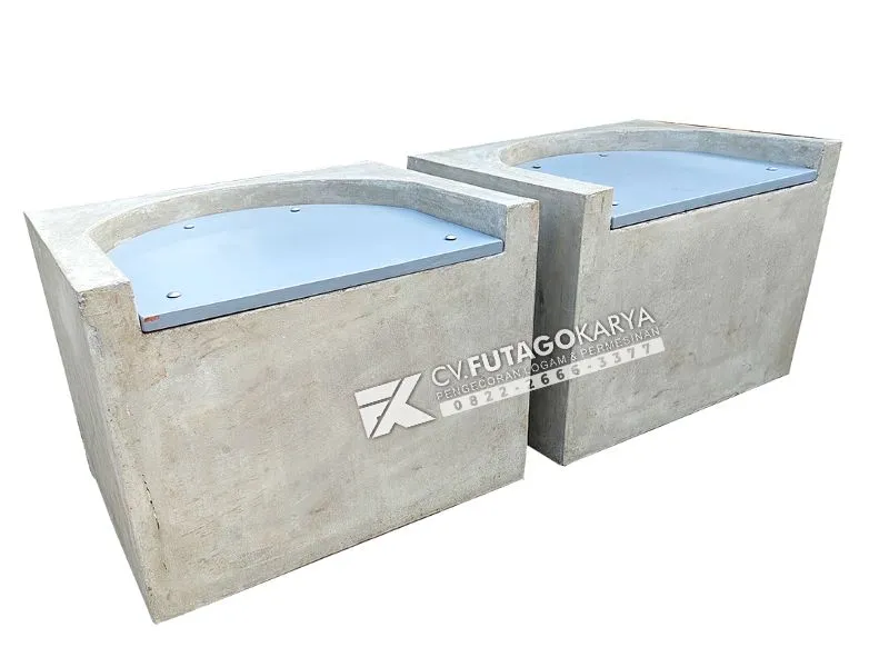 Bangku Taman Cor Beton Bermutu Tinggi