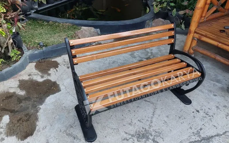 Kursi Taman Minimalis