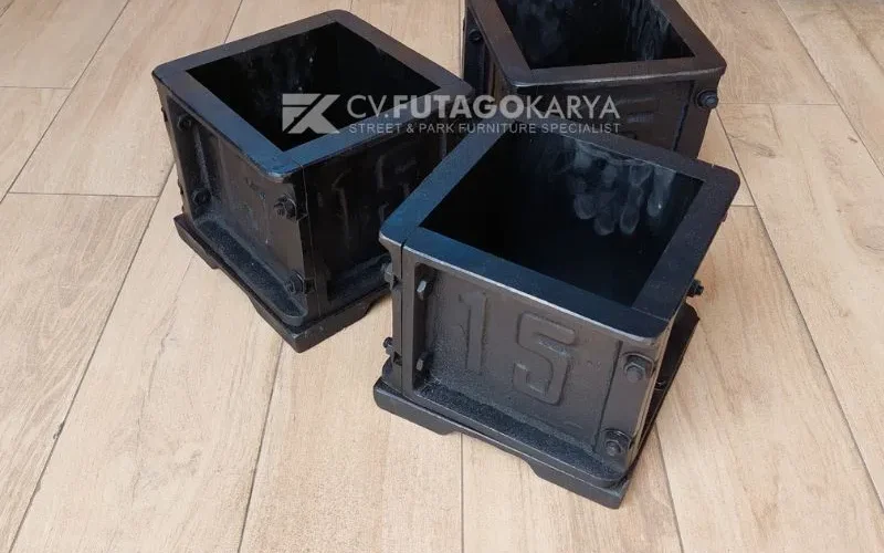 Kubus Cetakan Uji Beton