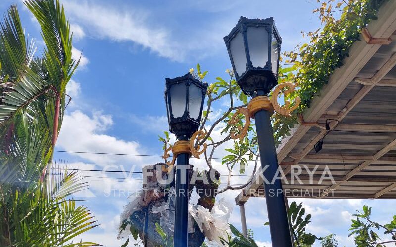 Lampu PJU antik
