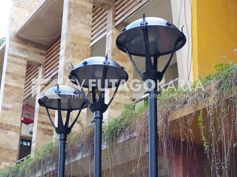 tiang lampu hias jalan