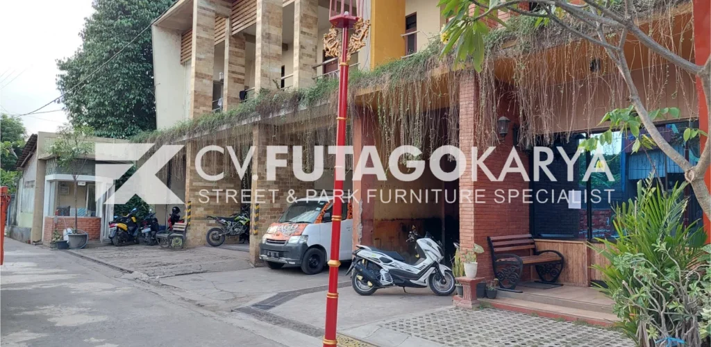 Tiang lampu sederhana