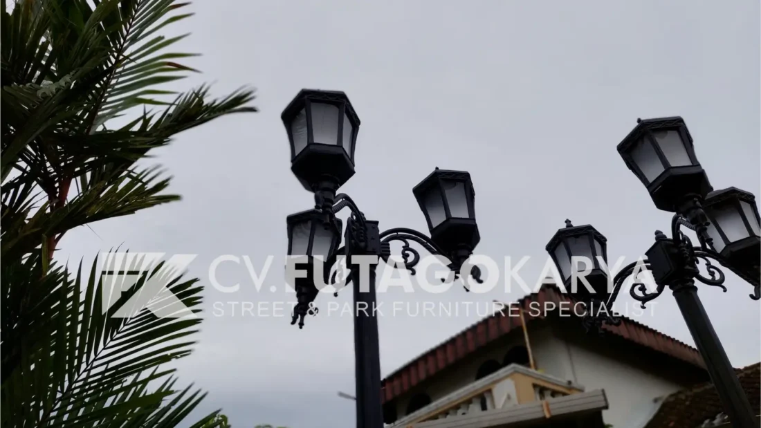 tiang lampu taman klasik
