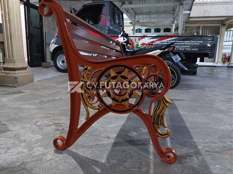 Ide Penataan Kursi Taman Cor