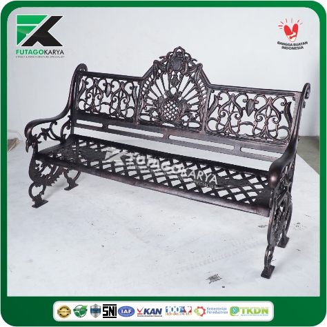 kursi taman cast iron