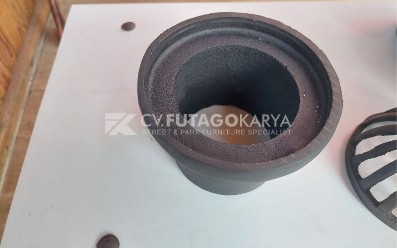 Roof drain besi cor