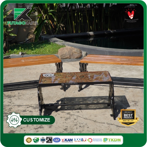 kursi taman pedestrian