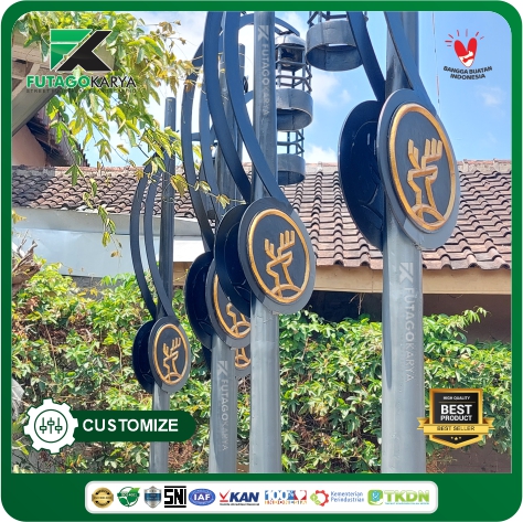 TIANG LAMPU ORNAMEN RUSA TATA RUANG TANAH LAUT 2