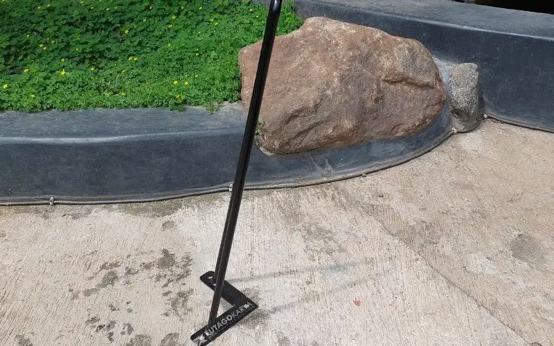 Hairpin Kaki Meja