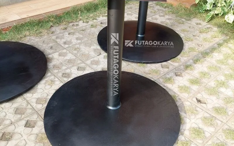 Kaki Meja Besi Bulat