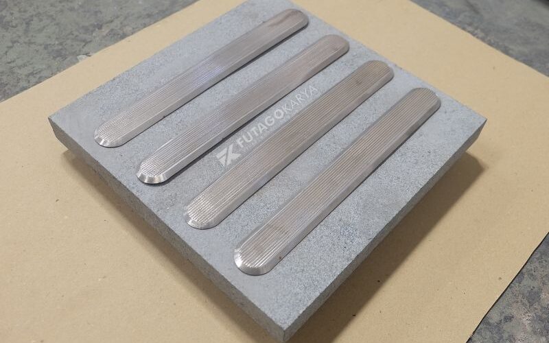 Guiding Block Bahan Besi