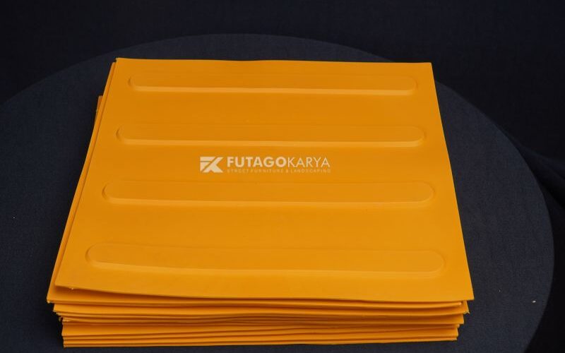 Guiding Block PVC Karet