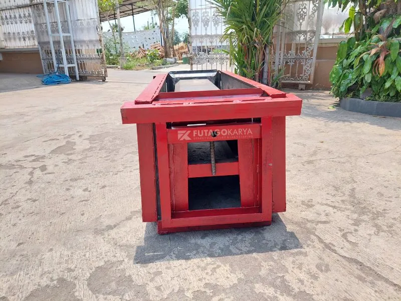 Cetakan Uditch
