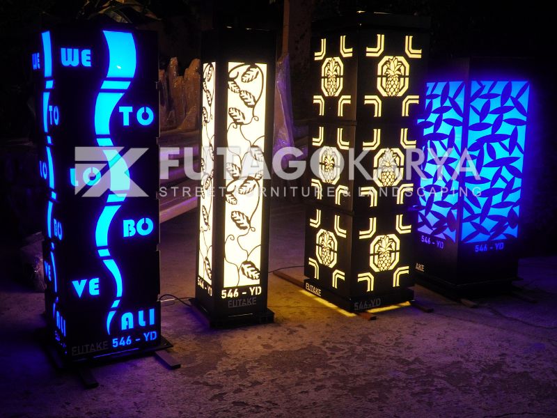 Lampu hias jalan
