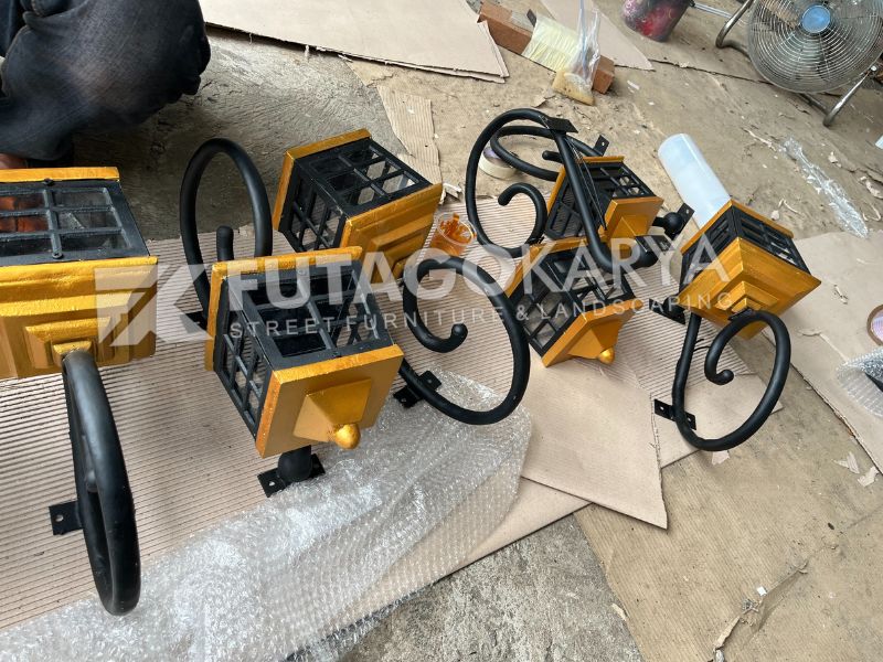 lampu hias jalan desa