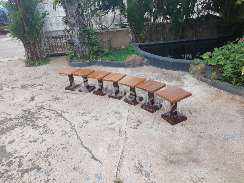 Kursi Besi Minimalis