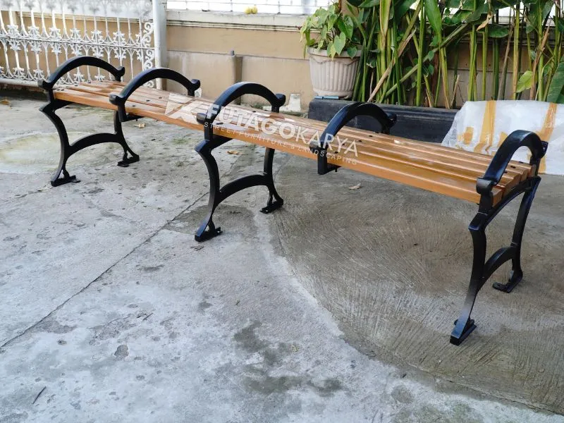 Model Kursi Taman Minimalis