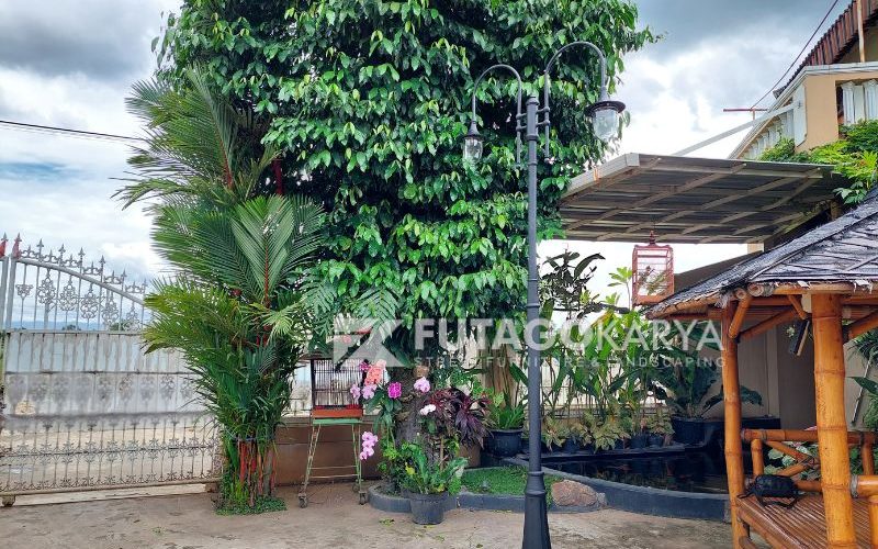 Tiang Lampu Jalan Minimalis
