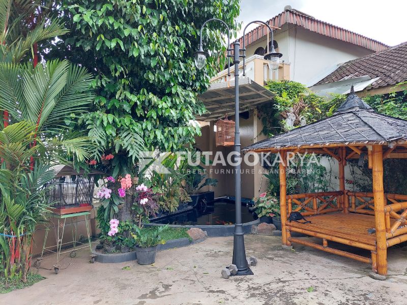 Tiang Lampu Jalan Minimalis