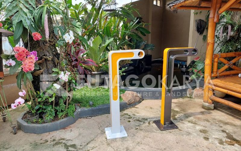 Bollard Trotoar Tiang Pembatas