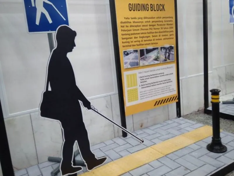 Penerapan Guiding Block Trotoar di Kehidupan Nyata
