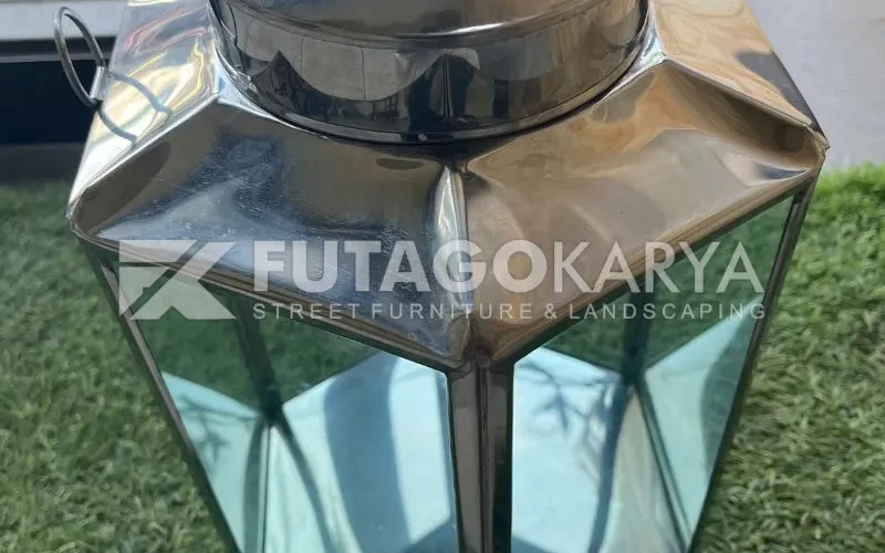 Toples kerupuk modern