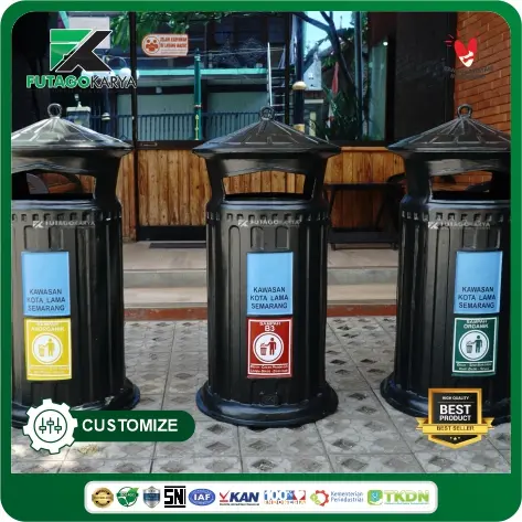Tempat Sampah Kota Lama Semarang