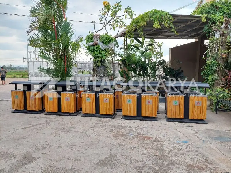 Kelebihan Investasi Jangka Panjang Tempat Sampah Besi Kotak