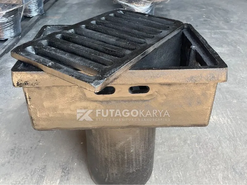 Deck drain area pedestrian