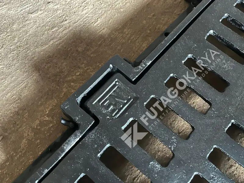 Desain Frame dan Sistem Pengunci