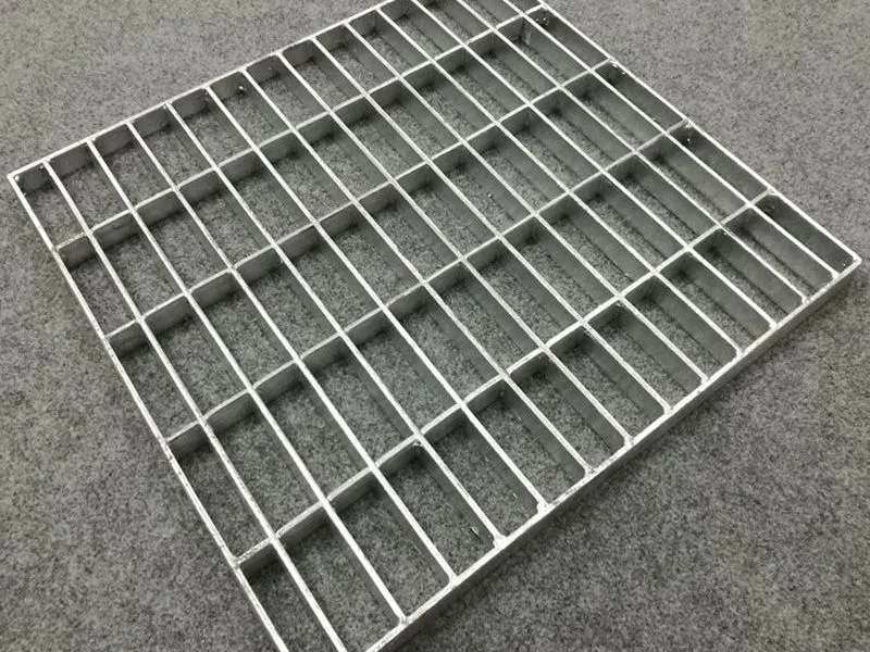 Grill grating
