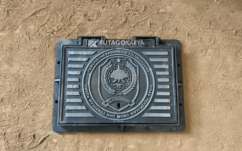 Apa Itu Manhole