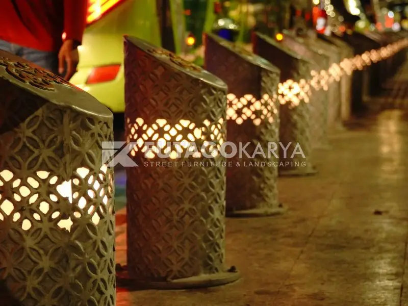 Proyek Malioboro Bollard Lampu