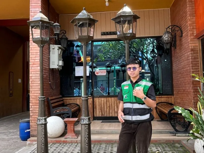 Lampu Tiang Outdoor