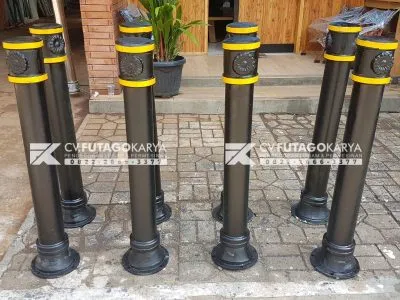 Bollard Pembatas Jalan dan Trotoar Besi berkualitas