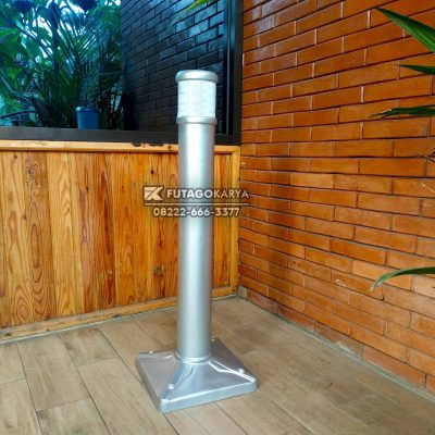 Bollard Trotoar Fungsional