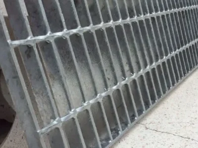 Grating-Besi-Cor-3-600x600