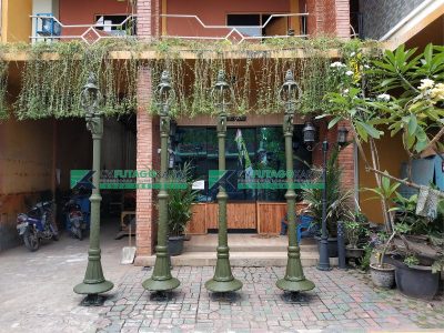Lampu Tiang Teras Klasik berkualitas