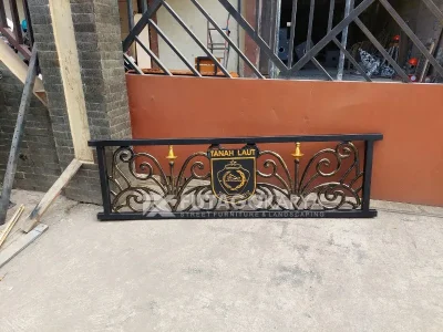 Pintu Pagar Besi Tempa