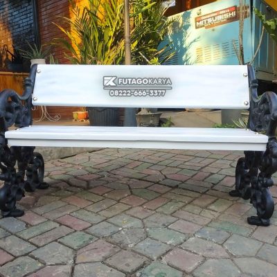 Proyek Kursi Classic Kota Surabaya