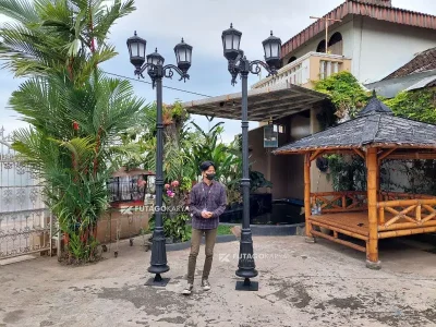 tiang lampu taman klasik