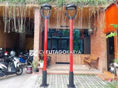 Tiang Lampu dari Besi Coran