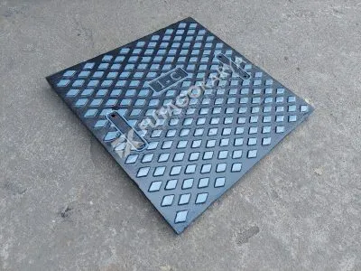 Tutup manhole
