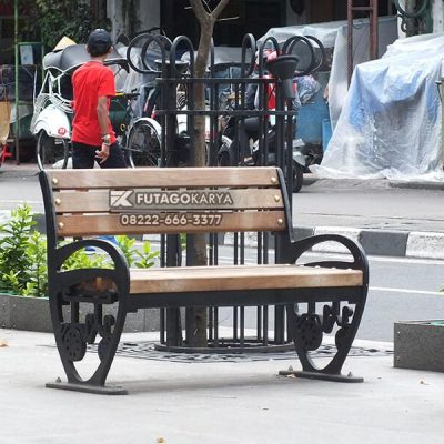 Kursi Malioboro Jogja Sandaran Panjang